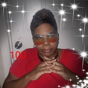 Meet your Posher, Phyllis